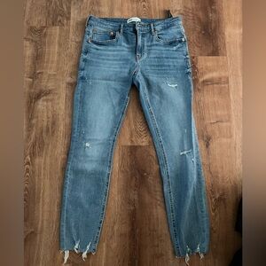 ZARA Distressed stretchy Blue Jeans